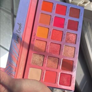 Coral Crush Eyeshadow Palette - Warm Pink & Coral Shades